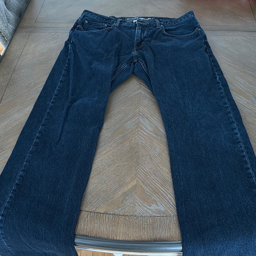 Eddie Bauer Men's Deep Blue Straight Jeans